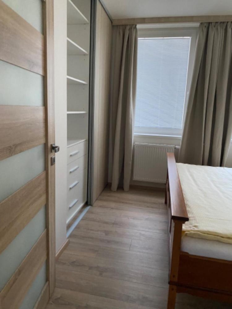 Selsky Dvur Perstejn Hotel Ngoại thất bức ảnh